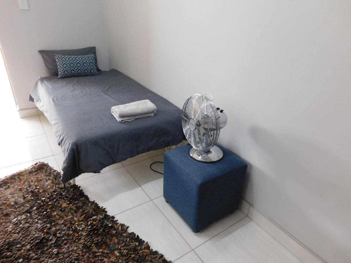 فندق Meteorite Rest Camp Grootfontein المظهر الخارجي الصورة