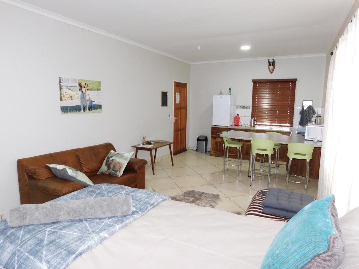 فندق Meteorite Rest Camp Grootfontein المظهر الخارجي الصورة