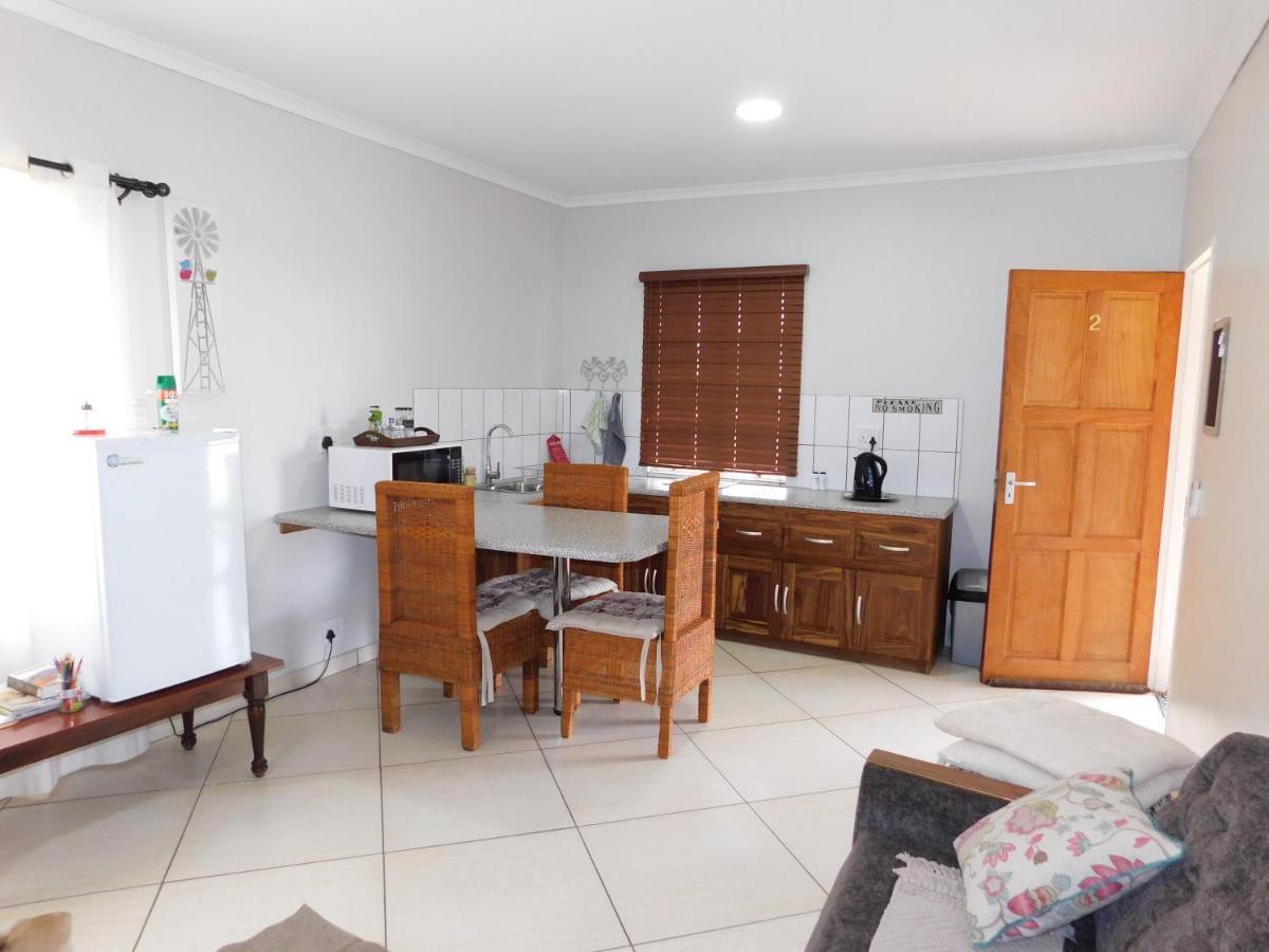 فندق Meteorite Rest Camp Grootfontein المظهر الخارجي الصورة