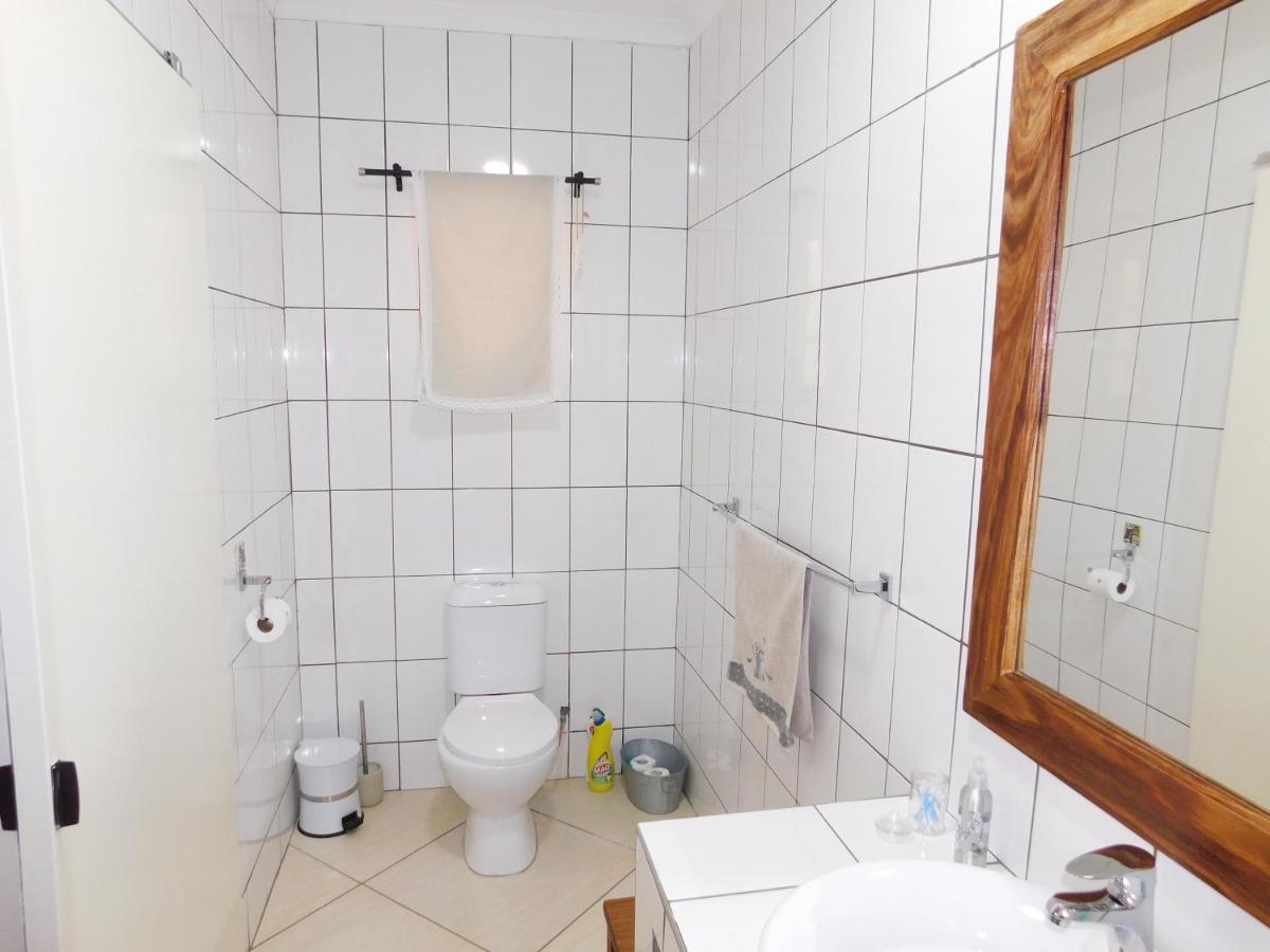 فندق Meteorite Rest Camp Grootfontein المظهر الخارجي الصورة