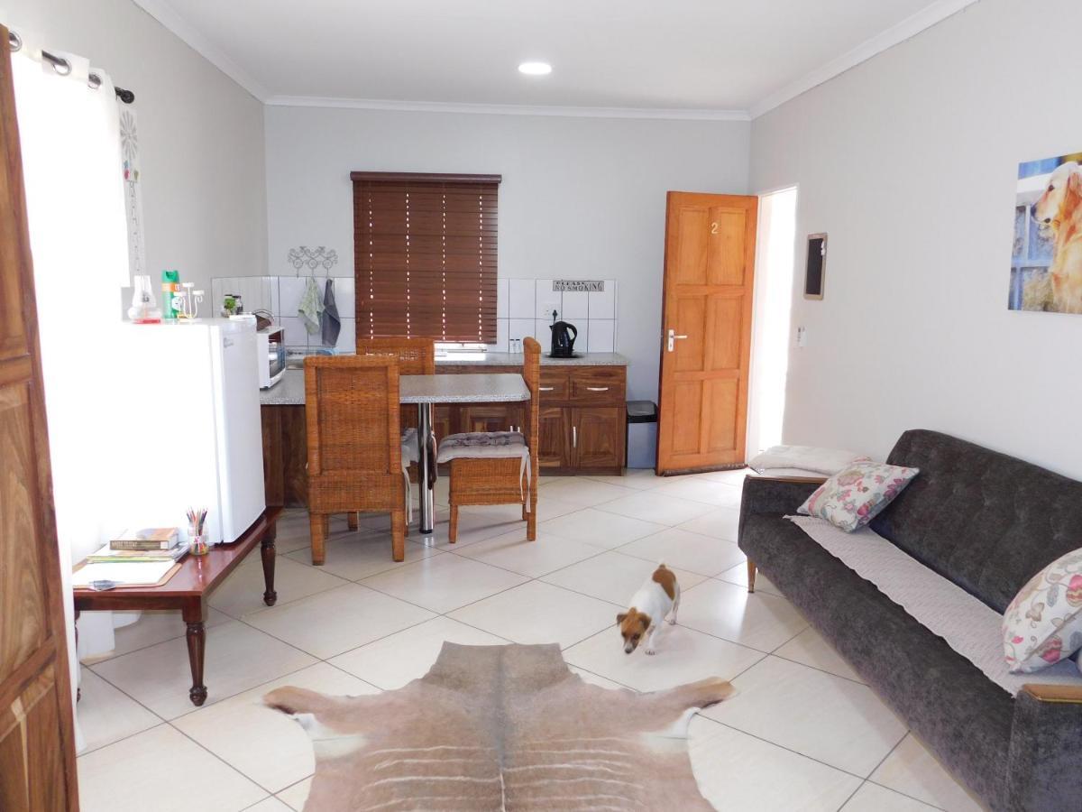 فندق Meteorite Rest Camp Grootfontein المظهر الخارجي الصورة
